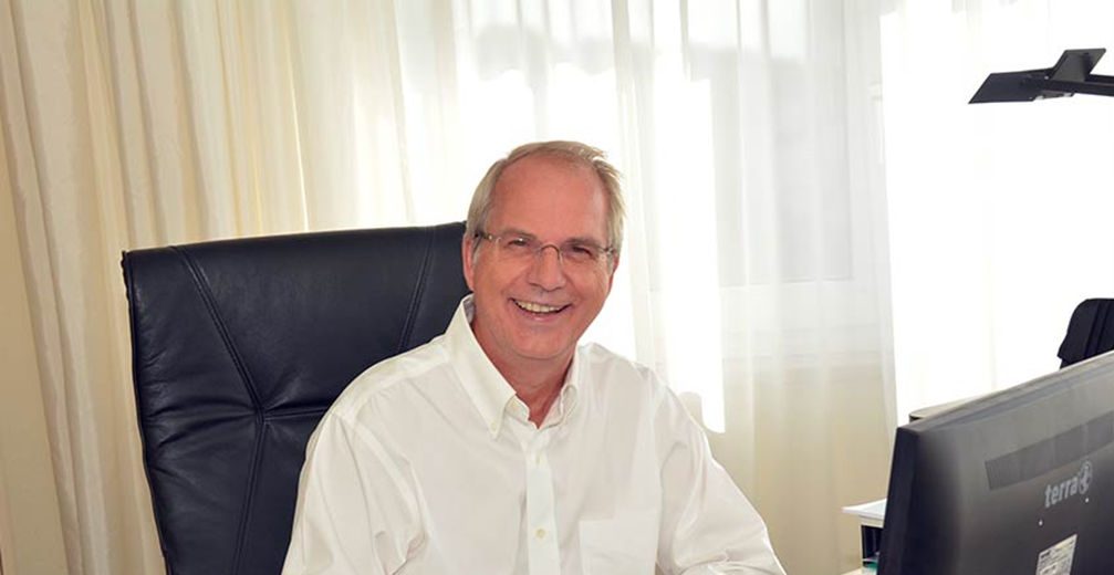 Dr. Jens Becker
